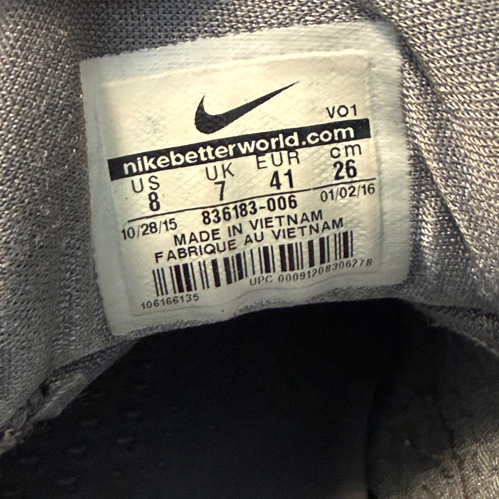 Nike Kobe 11 Lower Merion Aces Cool Grey Red Basketball Shoes 836183-006 - Picture 7 of 9